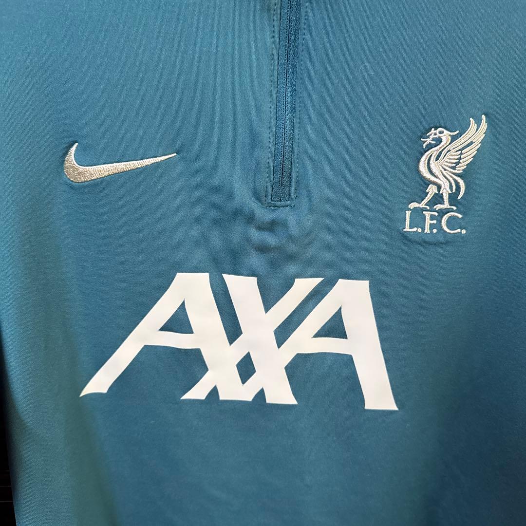 リバプール F.C トレーニングセットアップ