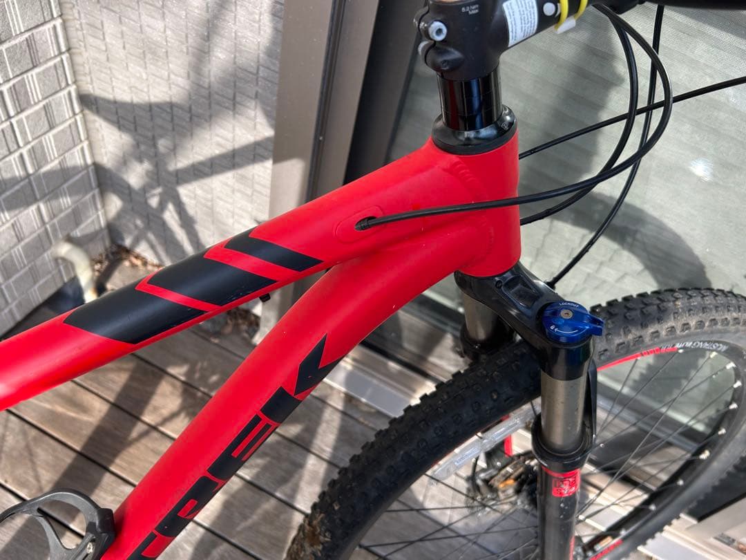 えりー　TREK X-Caliber 8 レッド