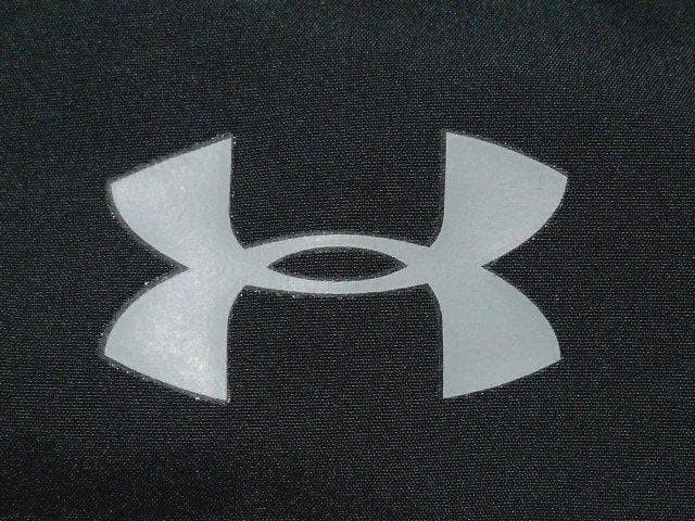 【大きい】3XL-4XL日本サイズ位アンダーアーマー美品ゴアテックス級ジャケット