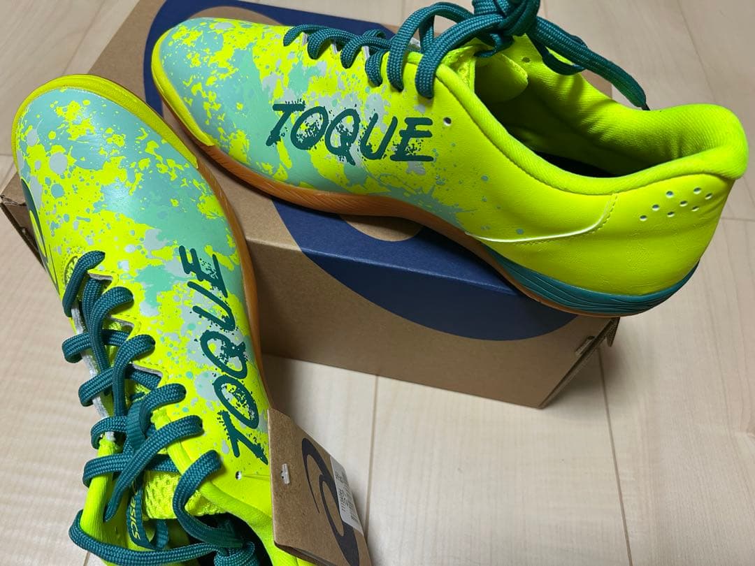 ASICS TOQUE サッカー　フットサルシューズ 27.5cm イエロー