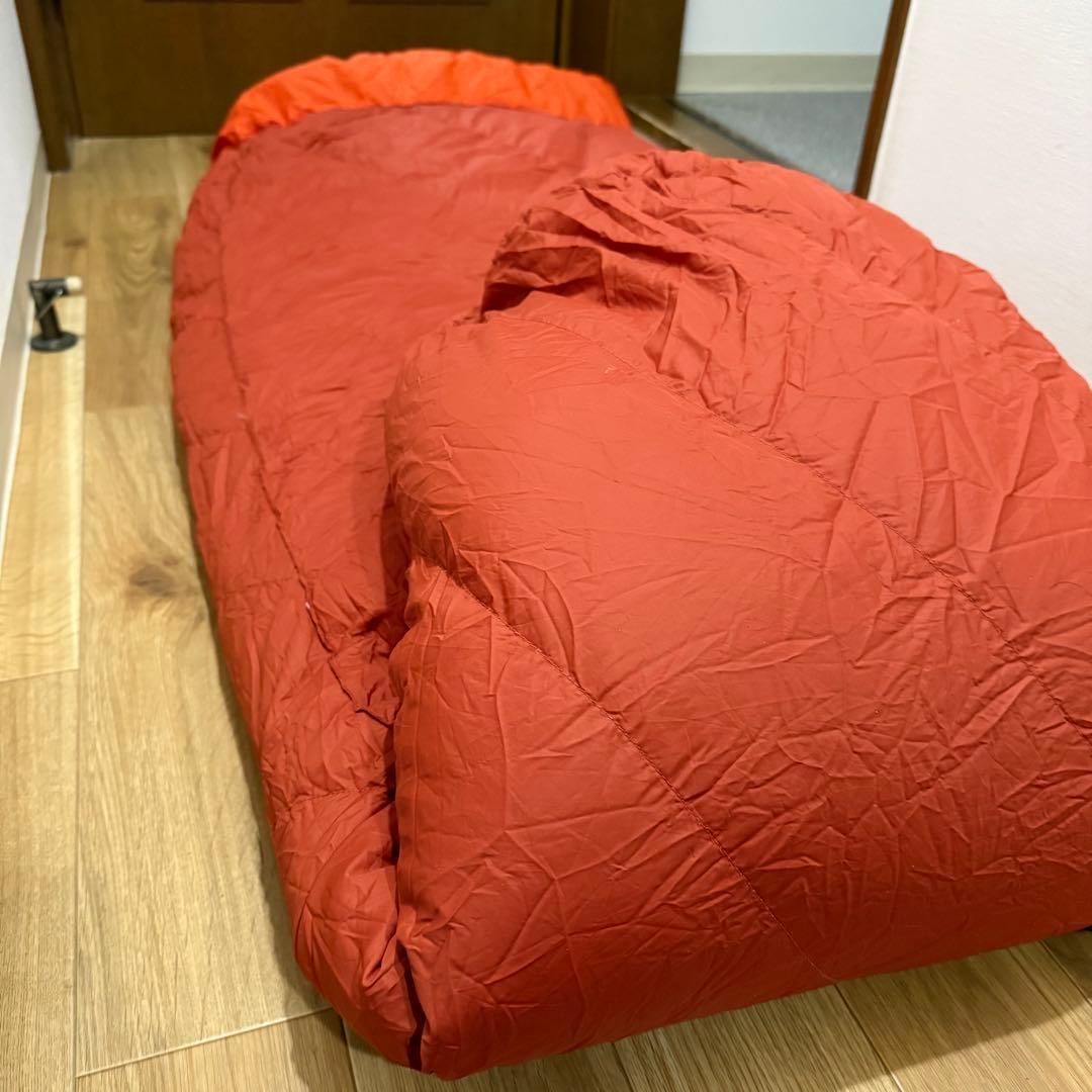 モンベル mont-bell アルパインダウンハガー650 #1 右ジッパー寝袋