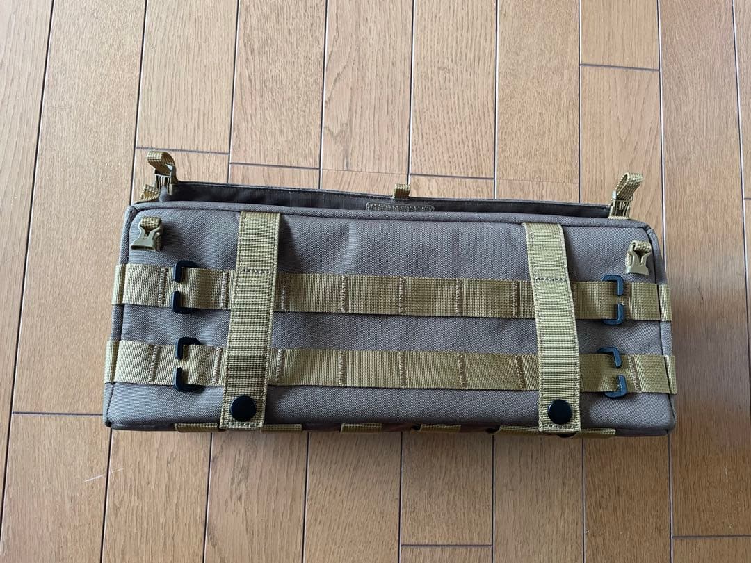 ヘリノックス Helinox テーブルサイドストレージS コヨーテ　おまけ