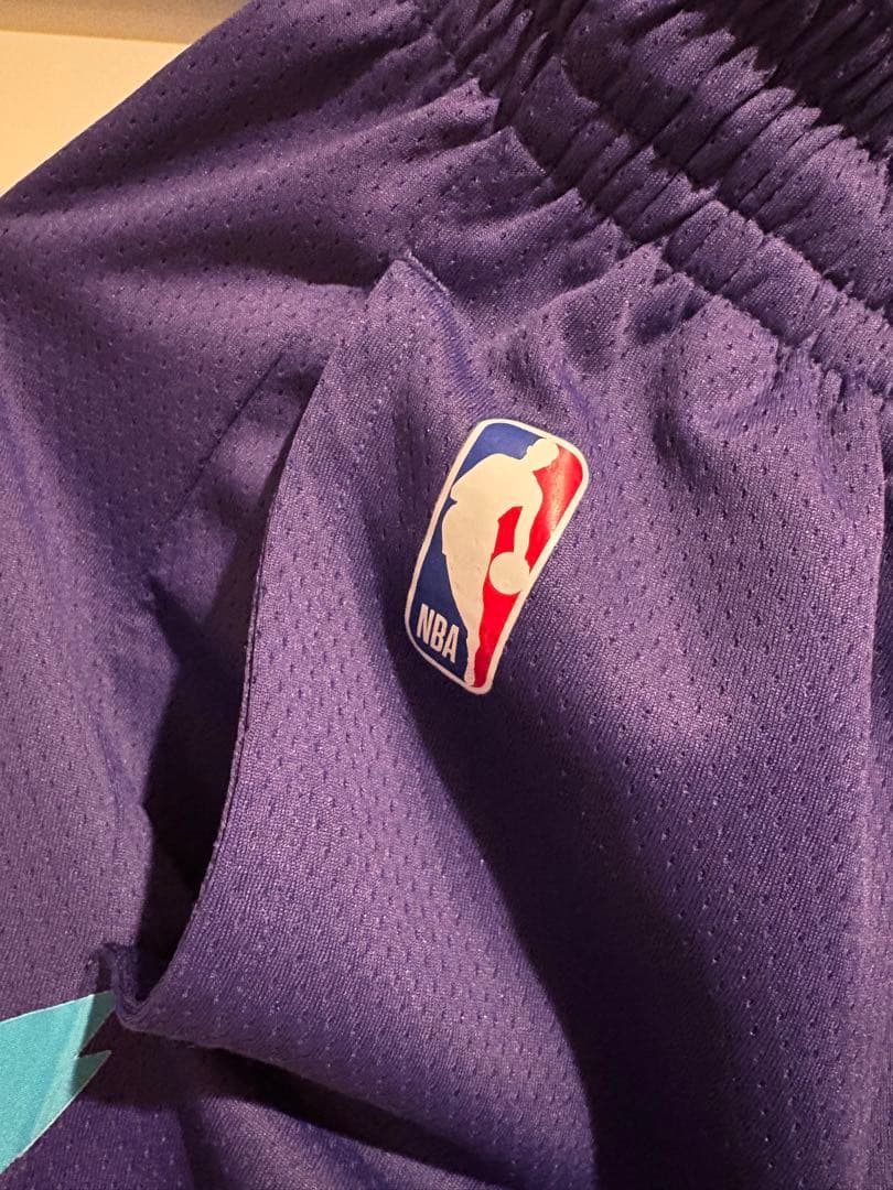 NBA ホーネッツ レプリカショーツ