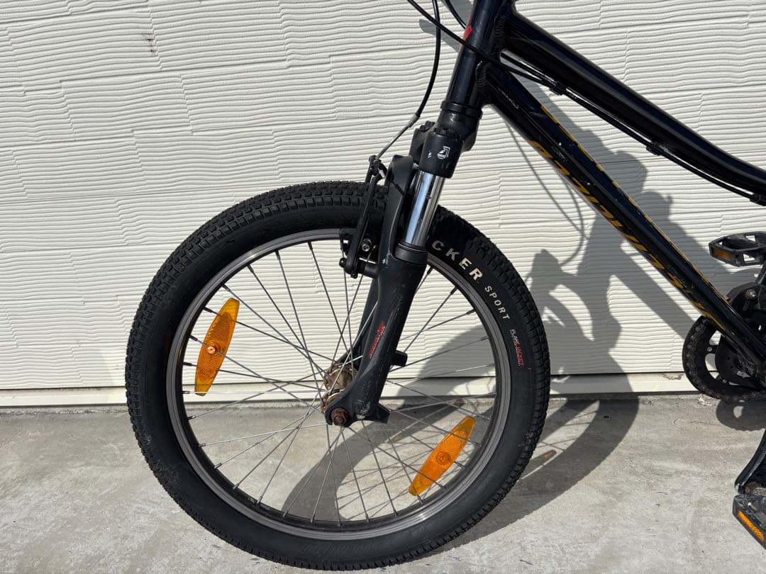 Specializedスペシャライズド HOTROCK　20インチ　子供用MTB