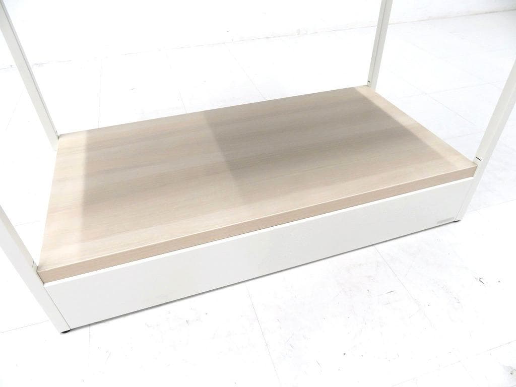 展示品　オカムラ　ライブス　シェルフ　飾り棚　サイドボード　収納　キャビネット