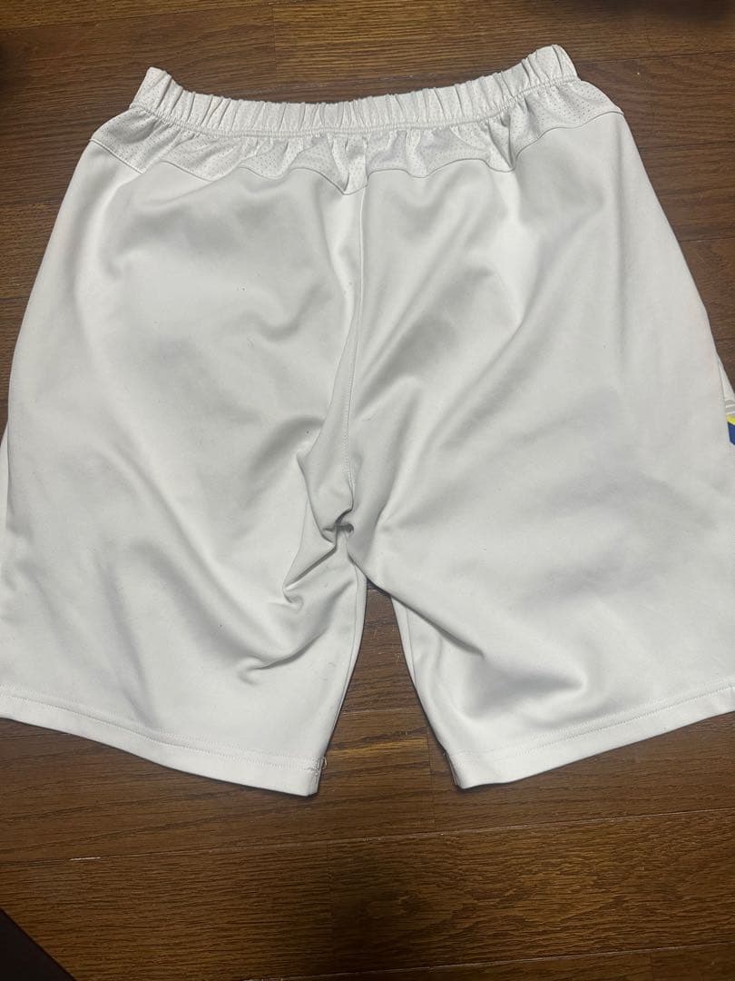 YONEX バドミントン　ハーフパンツ Lサイズ　ホワイト
