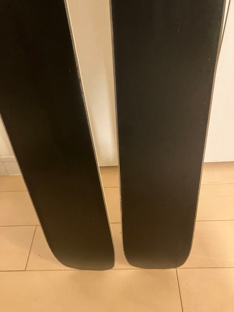 Volkl Yumi 168cm 22 designs Lynx 予備プレート付