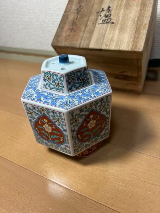 305 有田焼　幸楽　香炉　未使用