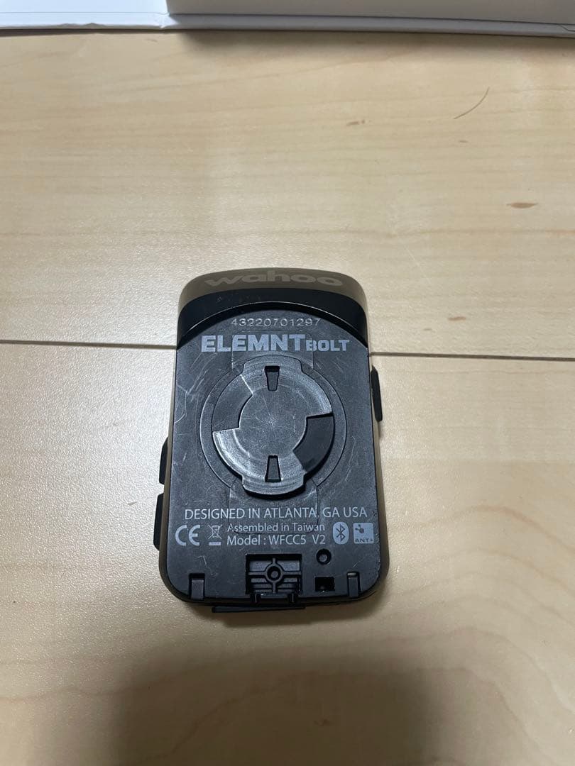 Wahoo ELEMNT BOLT V2サイクルコンピューター 本体
