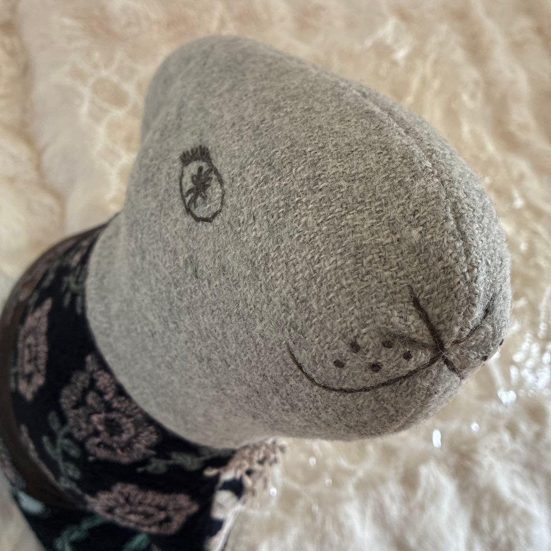ミナペルホネン うさぎクッション　ピース　ring flower ダーク