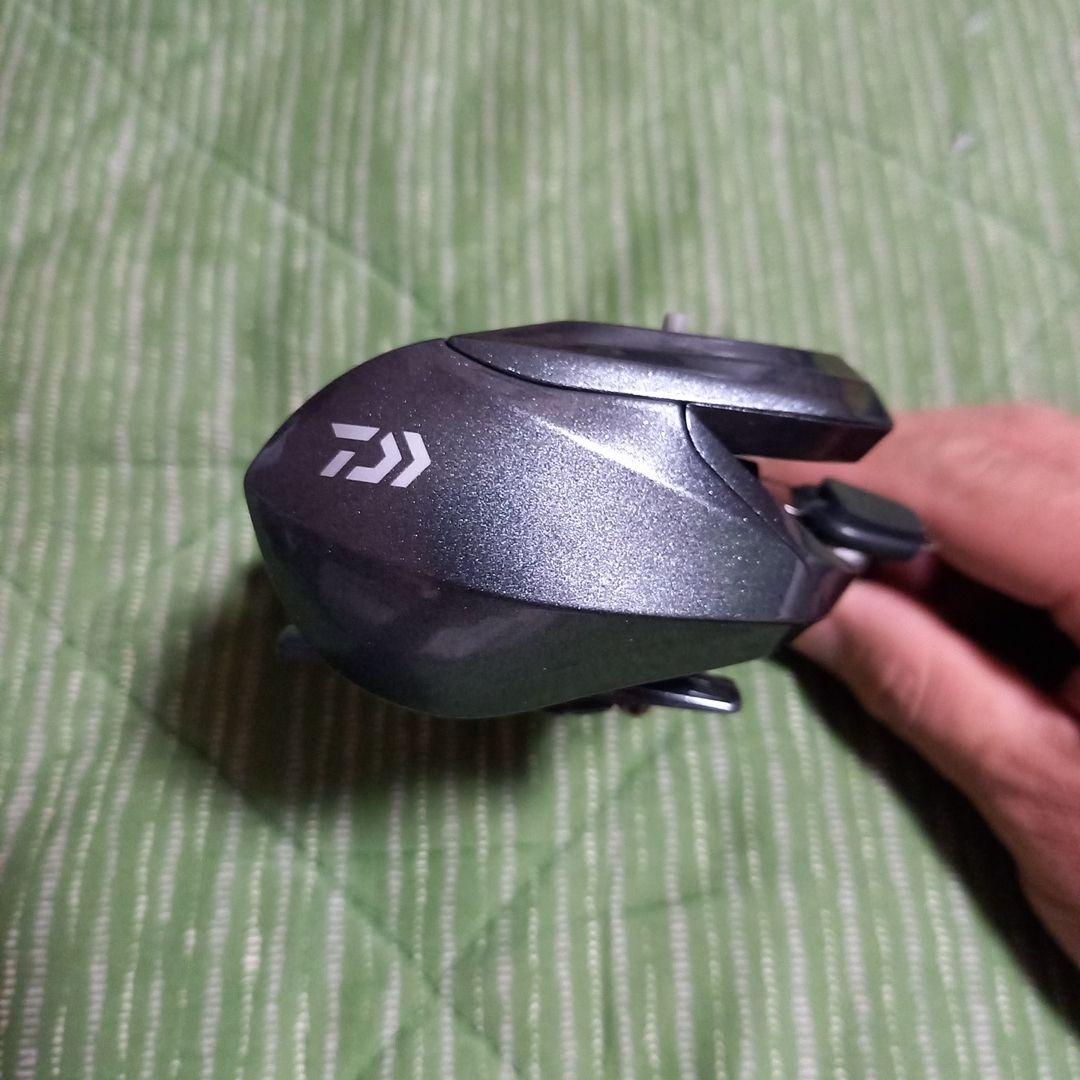 ダイワ　DAIWA LIGHT SW X IC L SS リール 左巻き