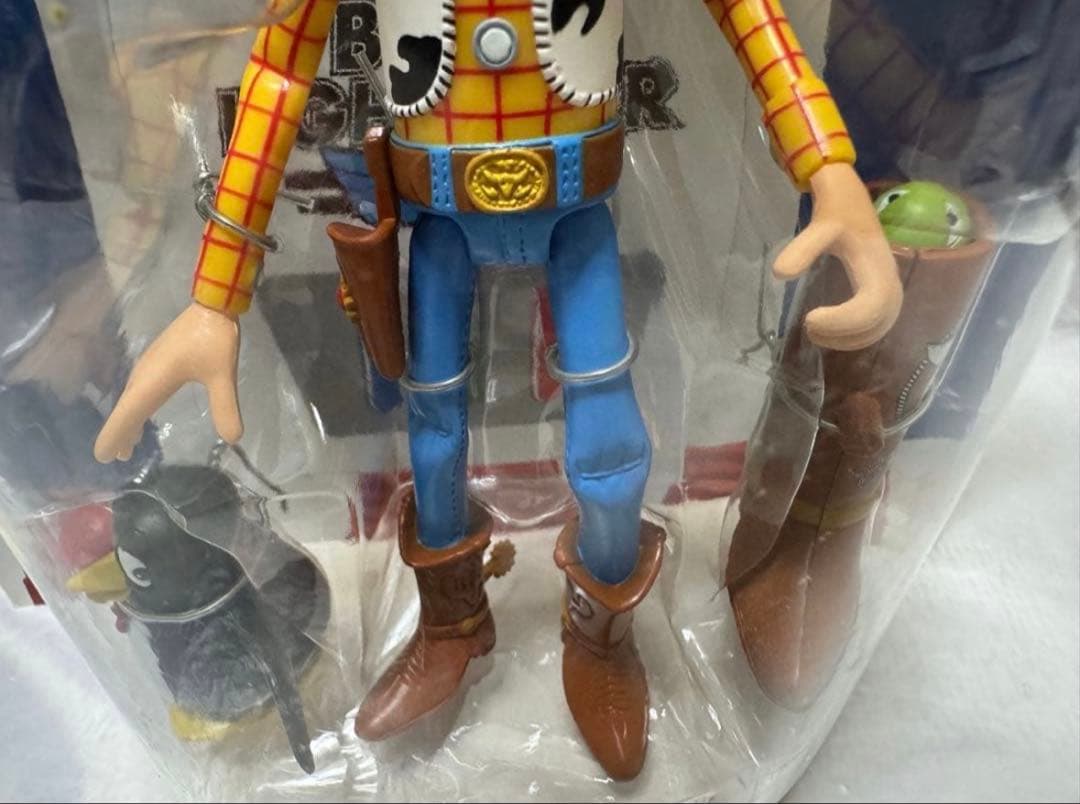 ディズニーストア トイストーリー アクション フィギュア ウッディ & バズ