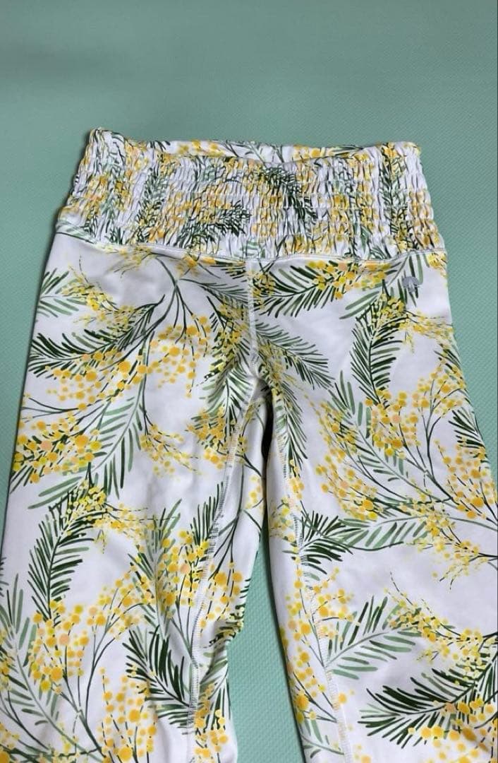 SUKALA 、ミモザ花柄ストレッチレギンス　M