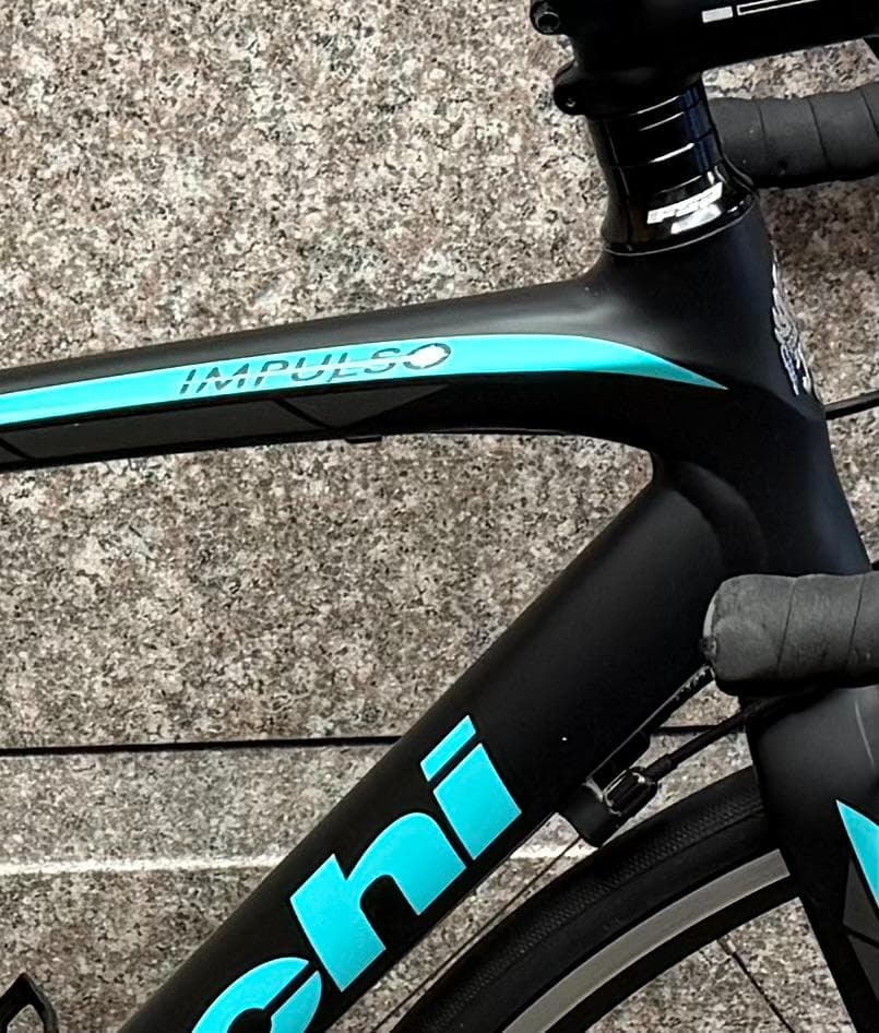 Bianchi Impulso 105 2018年モデル サイズ53