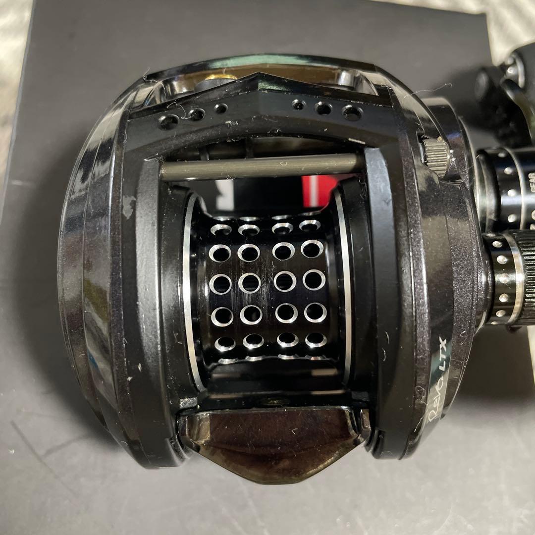 アブガルシアベイトリール REVO LTX -SHS右巻き ブラック《美品中古》