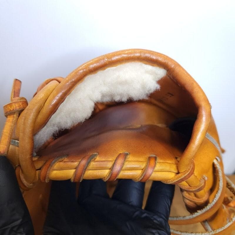 ミズノ ビクトリーステージ 限定モデル レッドラベル 内野用 硬式グローブ