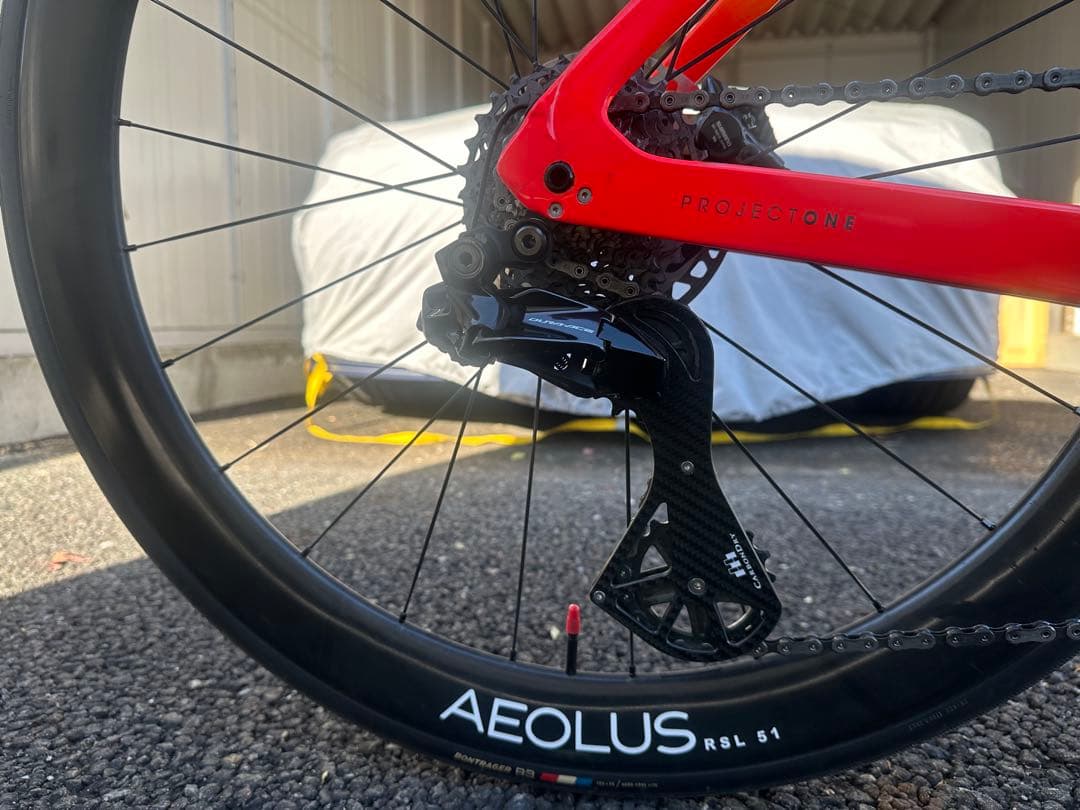 TREK Madone SLR 9 Gen 6 2022 （引取限定）