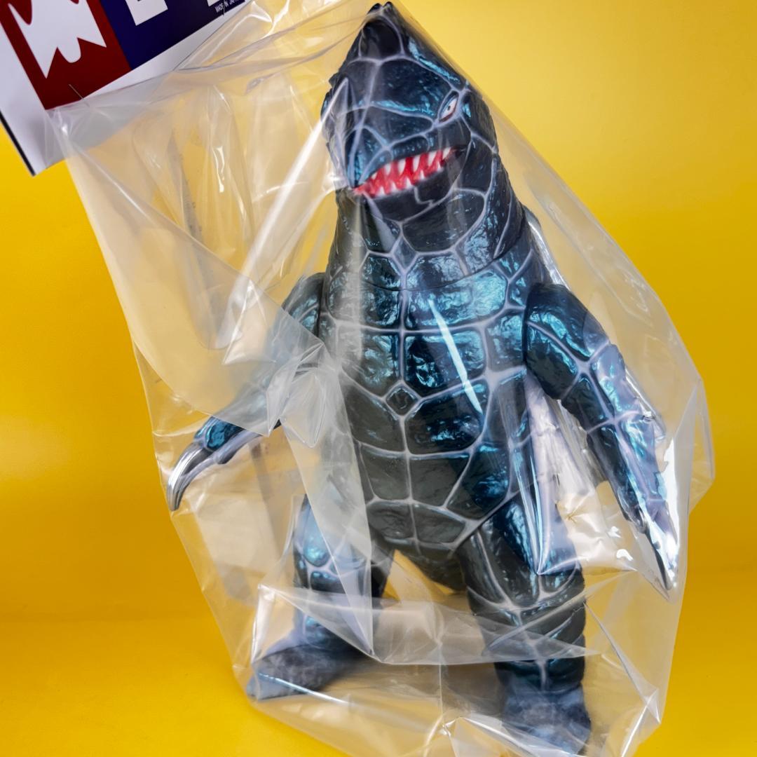 ドリームロケット　ドラコ　怪獣フィギュア　ソフビ