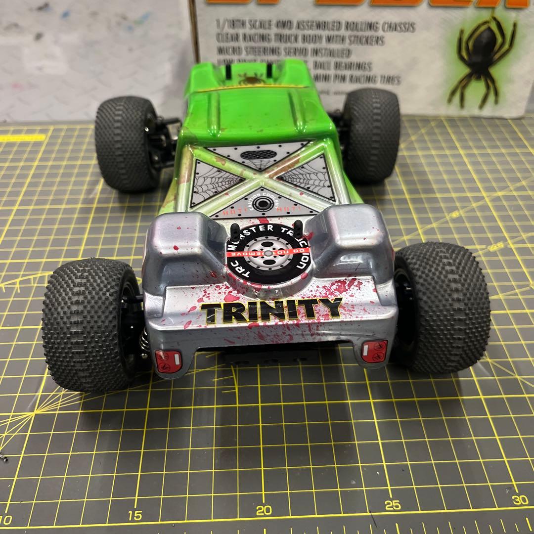 Itsy Bitsy Pro 1/18 京商　ラジコン　スパイダー　トリニティ