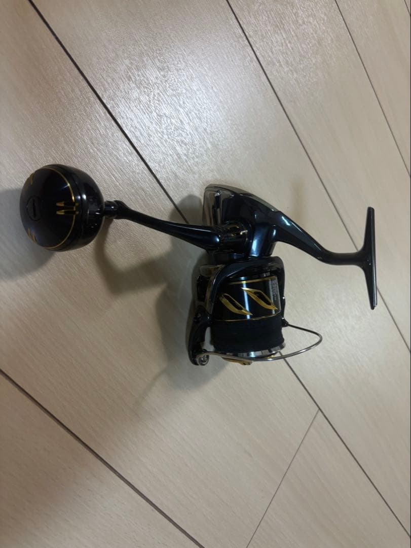 中古 シマノ 20 STELLA SW 4000HG スピニングリール