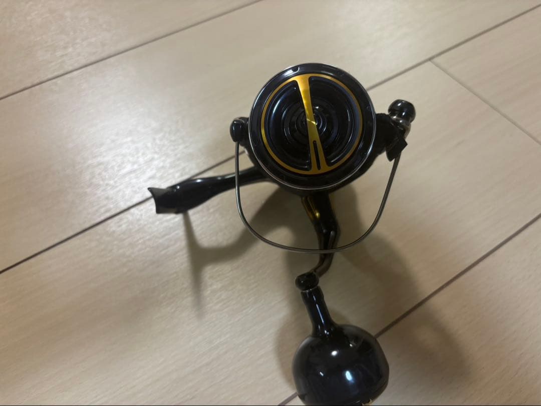 中古 シマノ 20 STELLA SW 4000HG スピニングリール