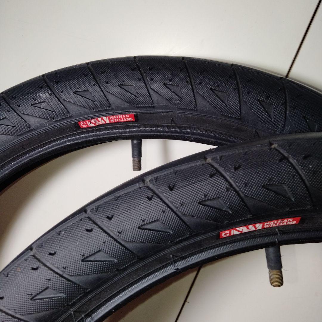 BMX　Cinema \"Williams\" Tire　二本セット