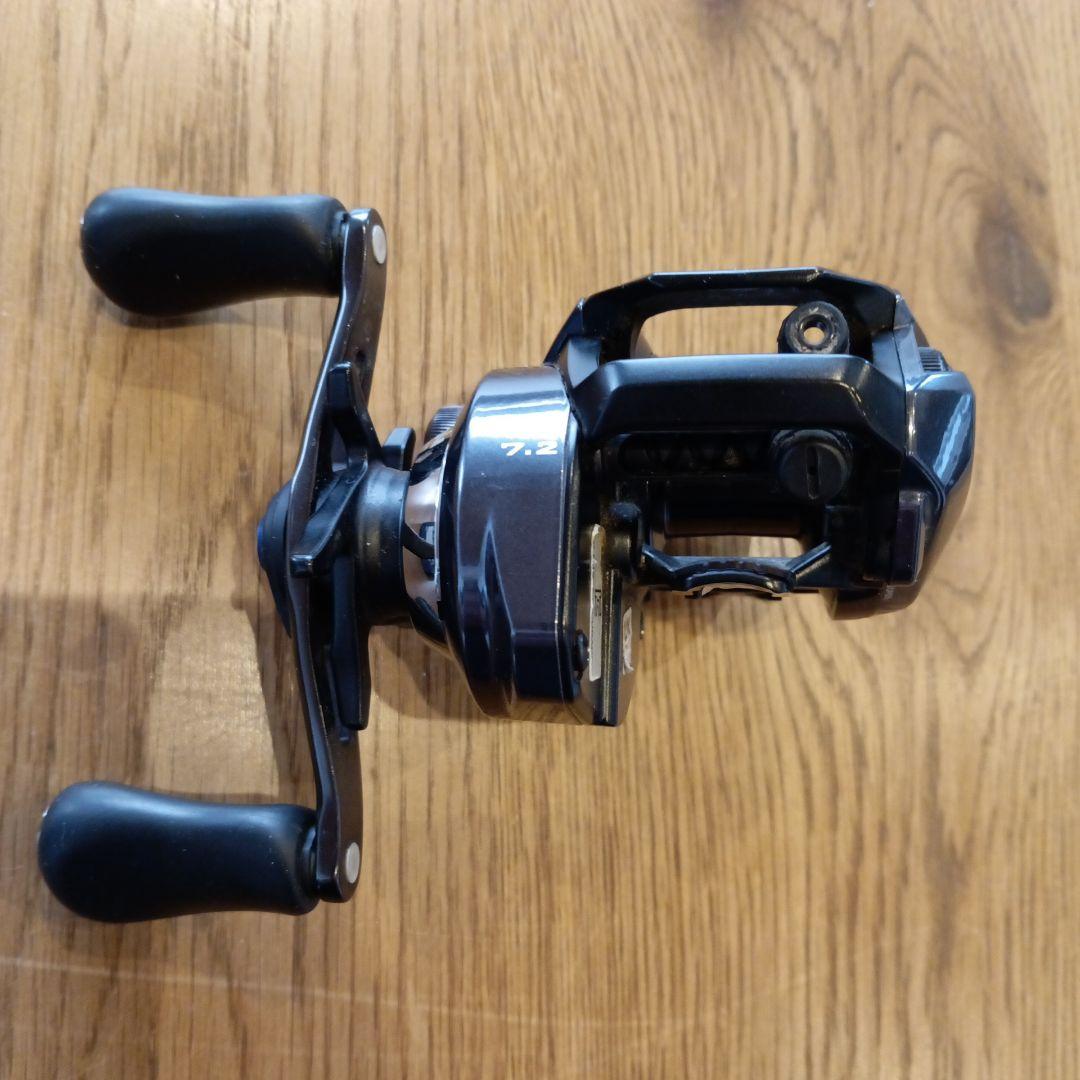 SHIMANO SLX DC 70 HG ベイトリール