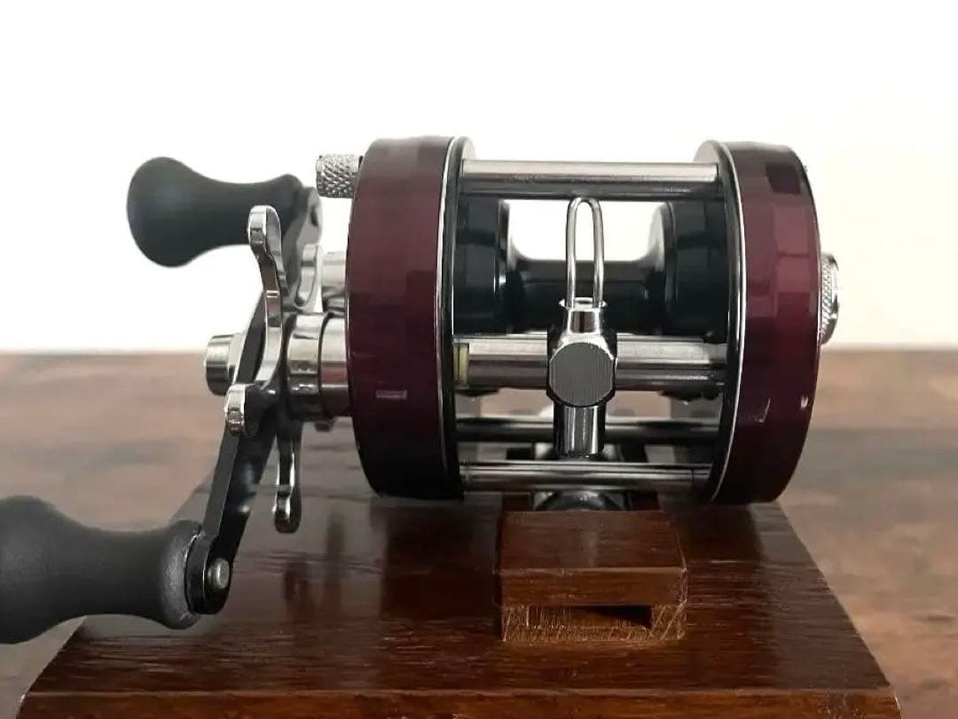 ABU Ambassadeur 2500C アブアンバサダー バーガンディ 希少