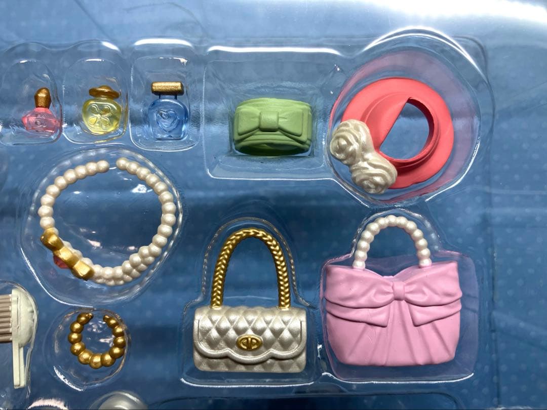 シルバニア　街のコスメティックサロン小物②