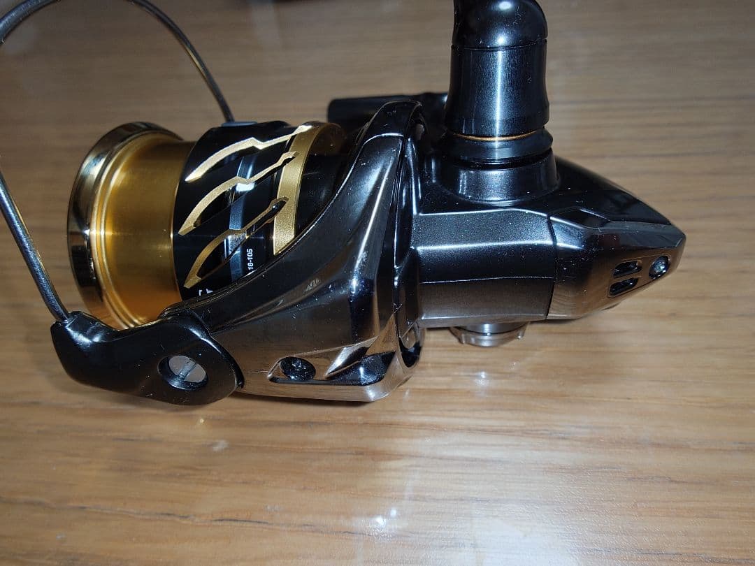 SHIMANO 20TWIN POWER C2000SHG スピニングリール
