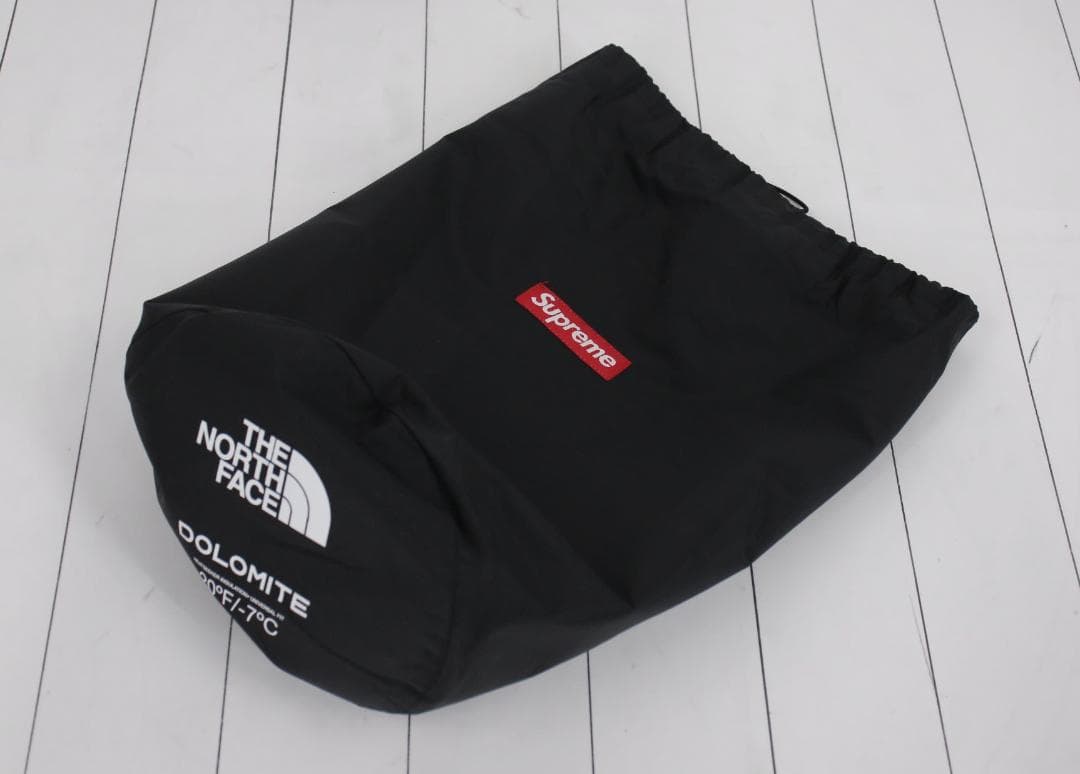 『ラストワン』Supreme x North Face 寝袋