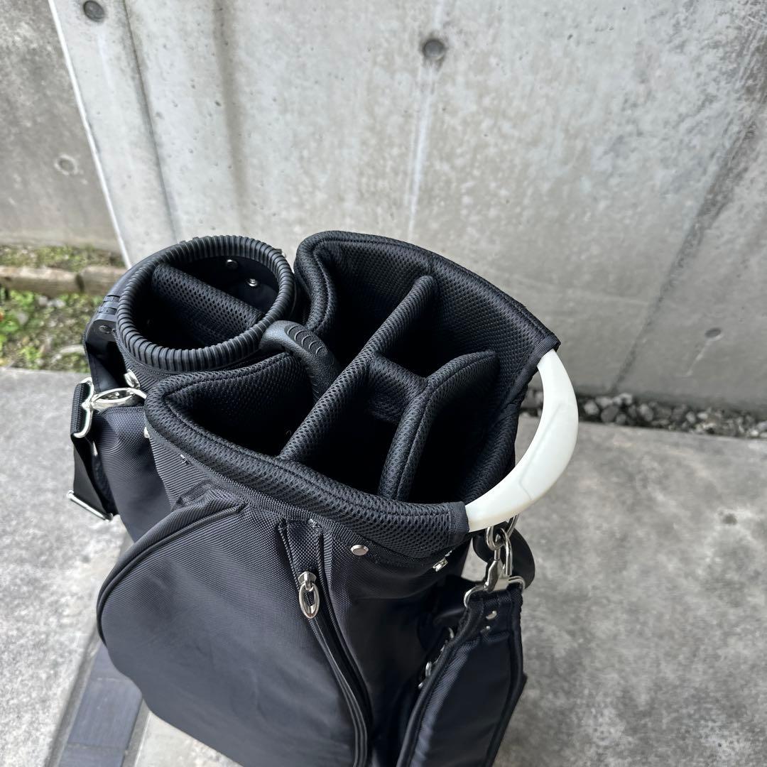 セルフスタンドバック内蔵キャディバック