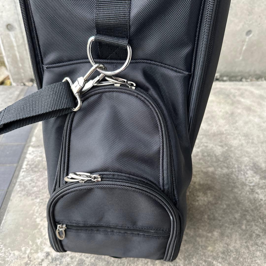 セルフスタンドバック内蔵キャディバック