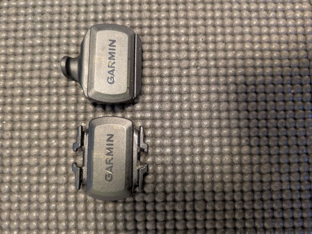Garminスピードセンサー　ケイデンスセンサー
