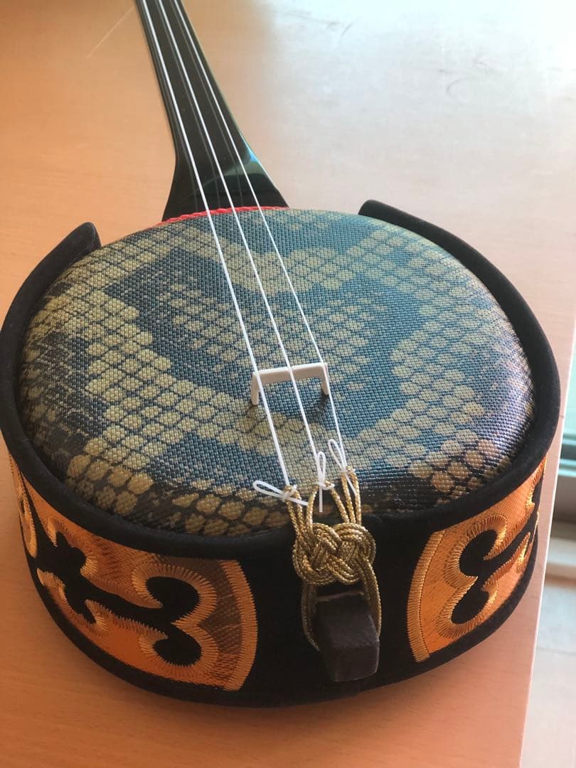 新品！ミニ三線！チューナー付き
