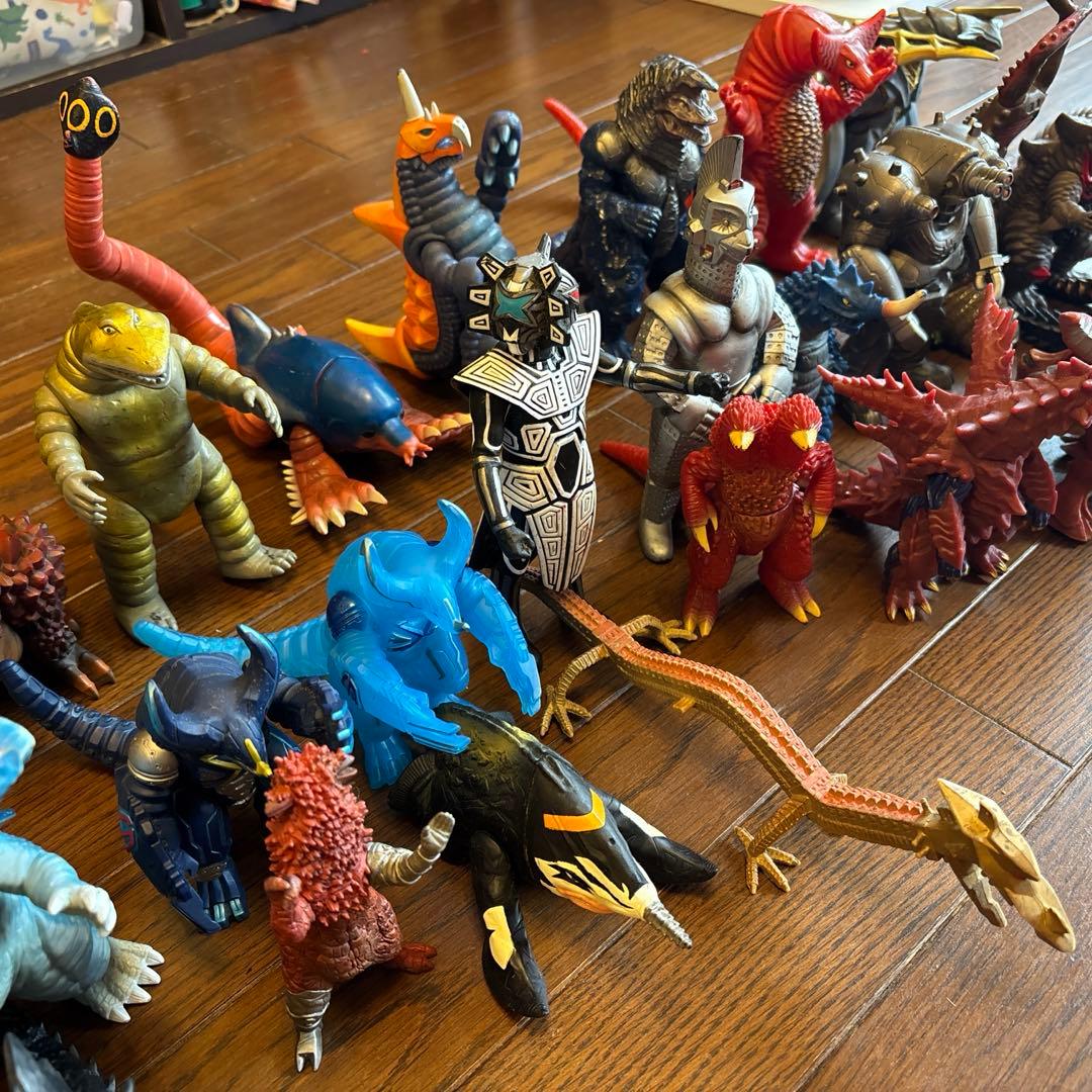 ウルトラマンシリーズ 怪獣フィギュアセット　45体