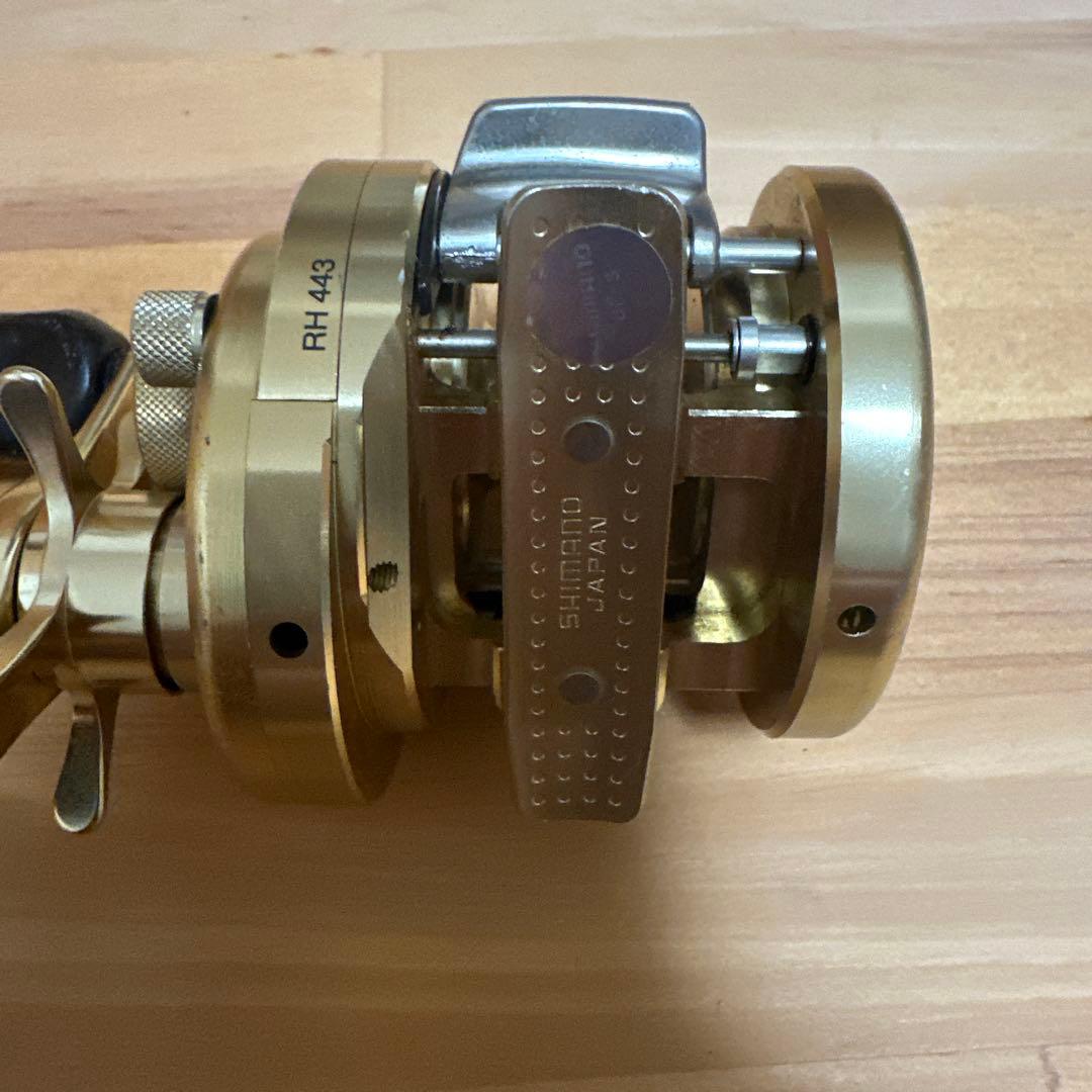SHIMANO CALCUTTA CONQUEST 101 ゴールド