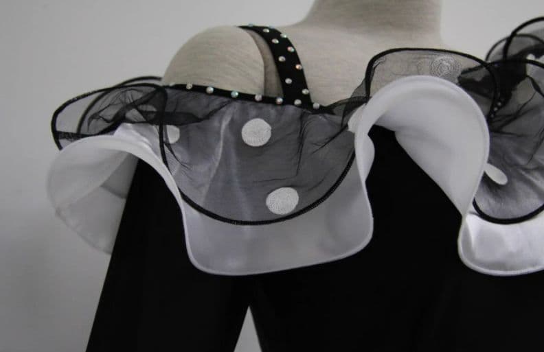 新品　社交ダンス　フリル　 トップス　ブラック M