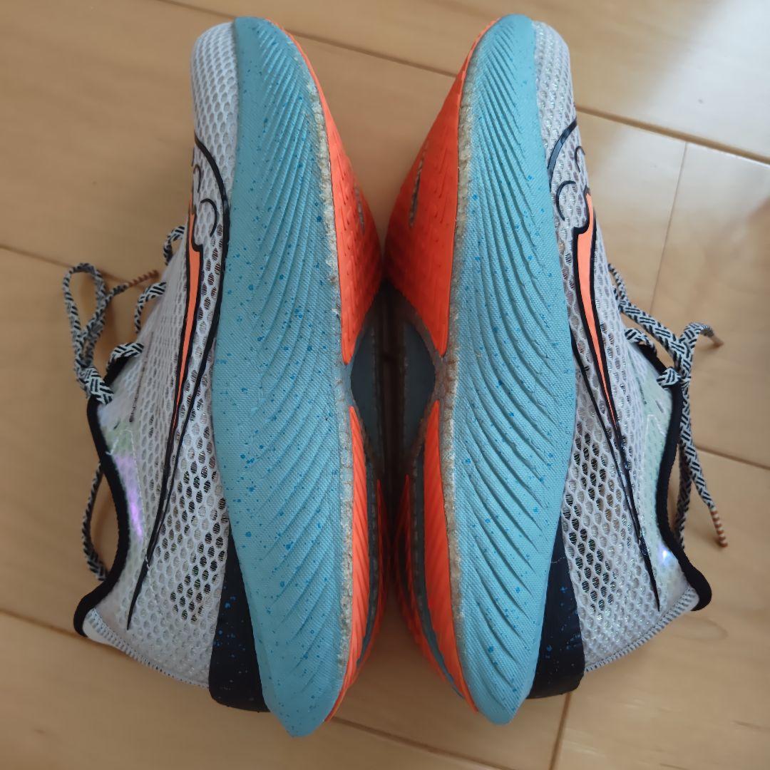 スパイク・シューズ Saucony Endorphin Pro3 25.5cm