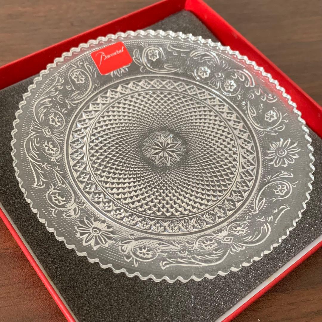 ❣️必見❣️未使用❣️バカラ❣️皿❣️プレート❣️アラベスク❣️クリスタル❣️小皿❣️12cm❣️