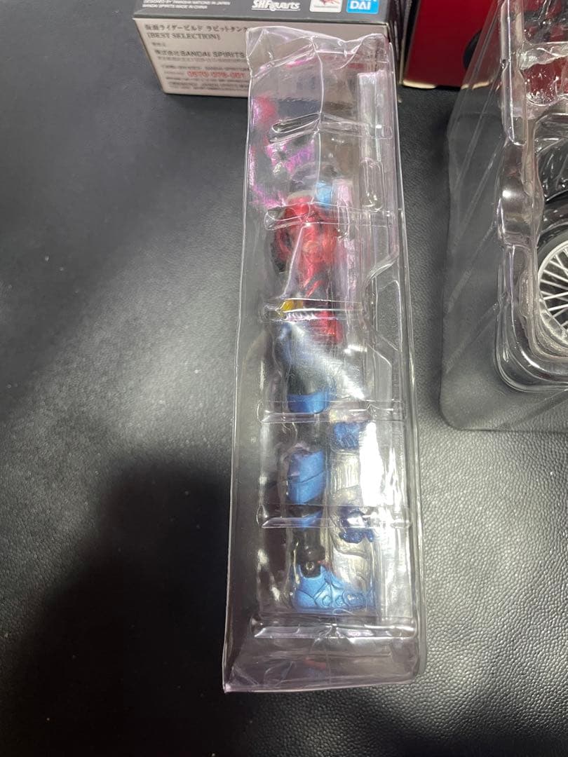 仮面ライダービルド s.h.figuarts マシンビルダー