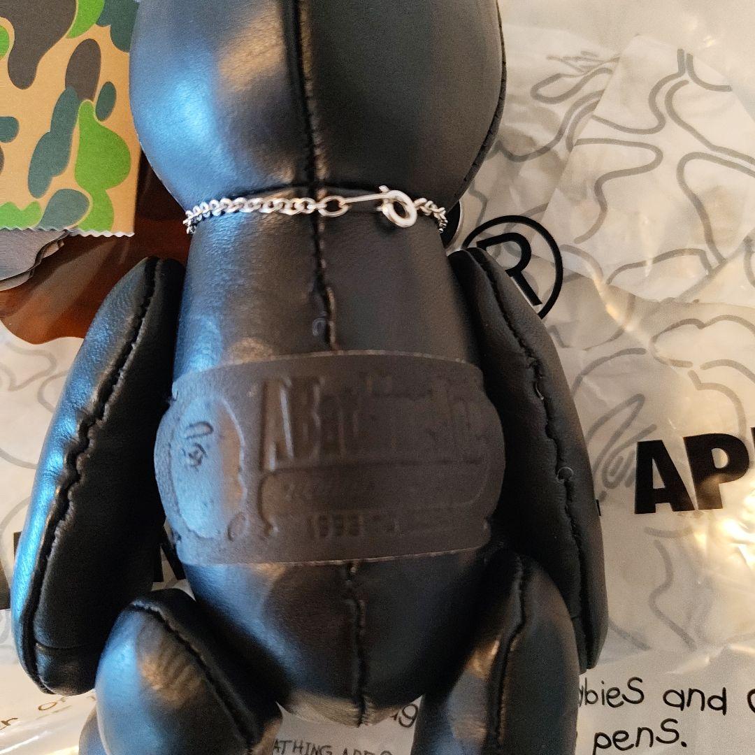 A BATHING APE ブラックフィギュア F レザーベア