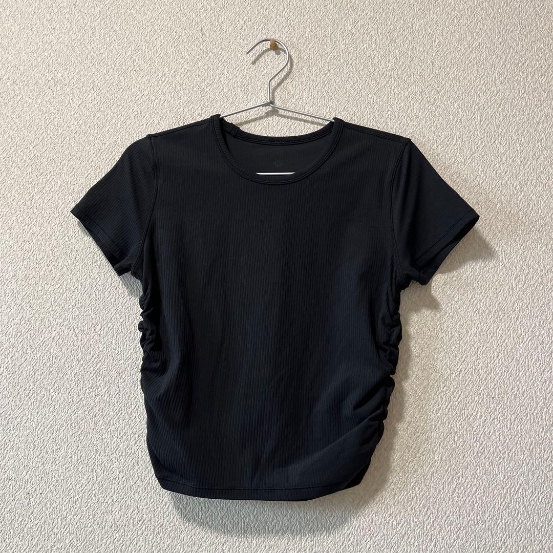 ルルレモン All It Takes リブNulu Tシャツ 黒 サイズ6