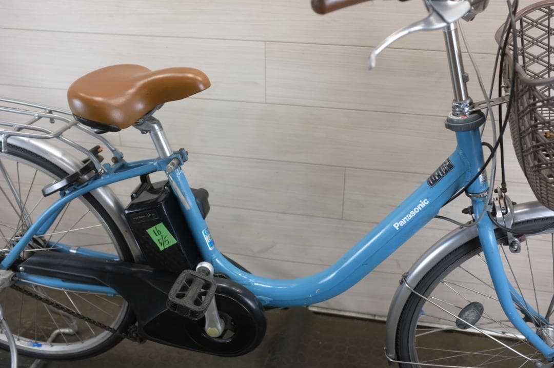 パナソニック　24インチ　3段　16Ah（4点灯）充電器あり