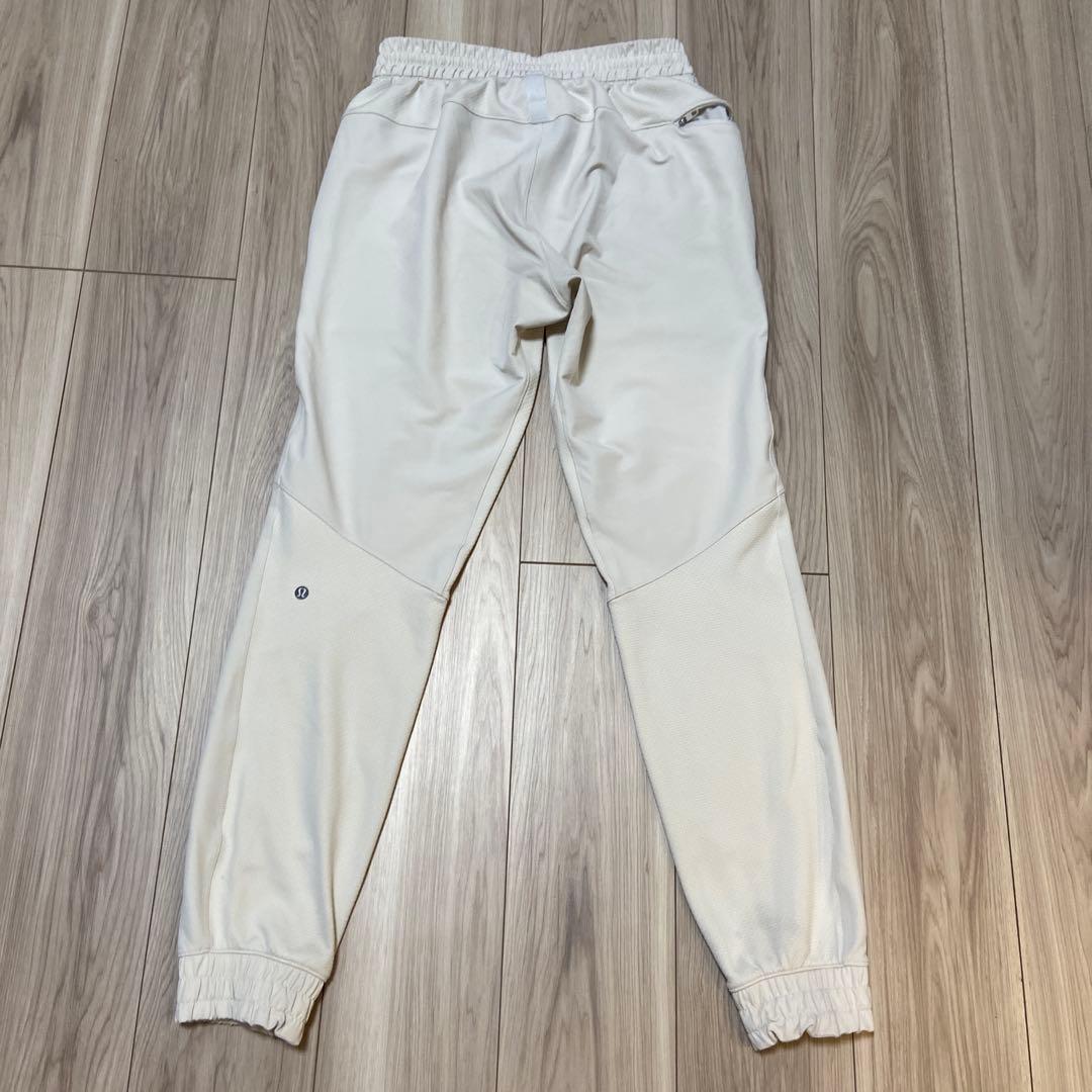 Lululemon License to Train ジョガーパンツ
