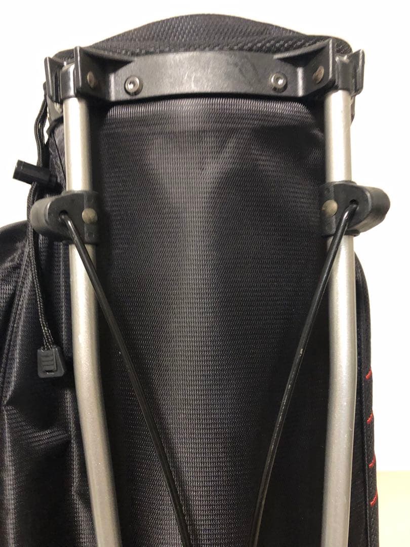 【送料込み】美品　廃盤希少品　NIKE 赤ロゴ　スタンド式ゴルフバッグ　黒赤