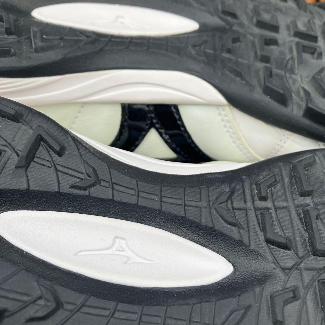 MIZUNO モレリア　トレーニングシューズ　極美品　24.5 Jr.