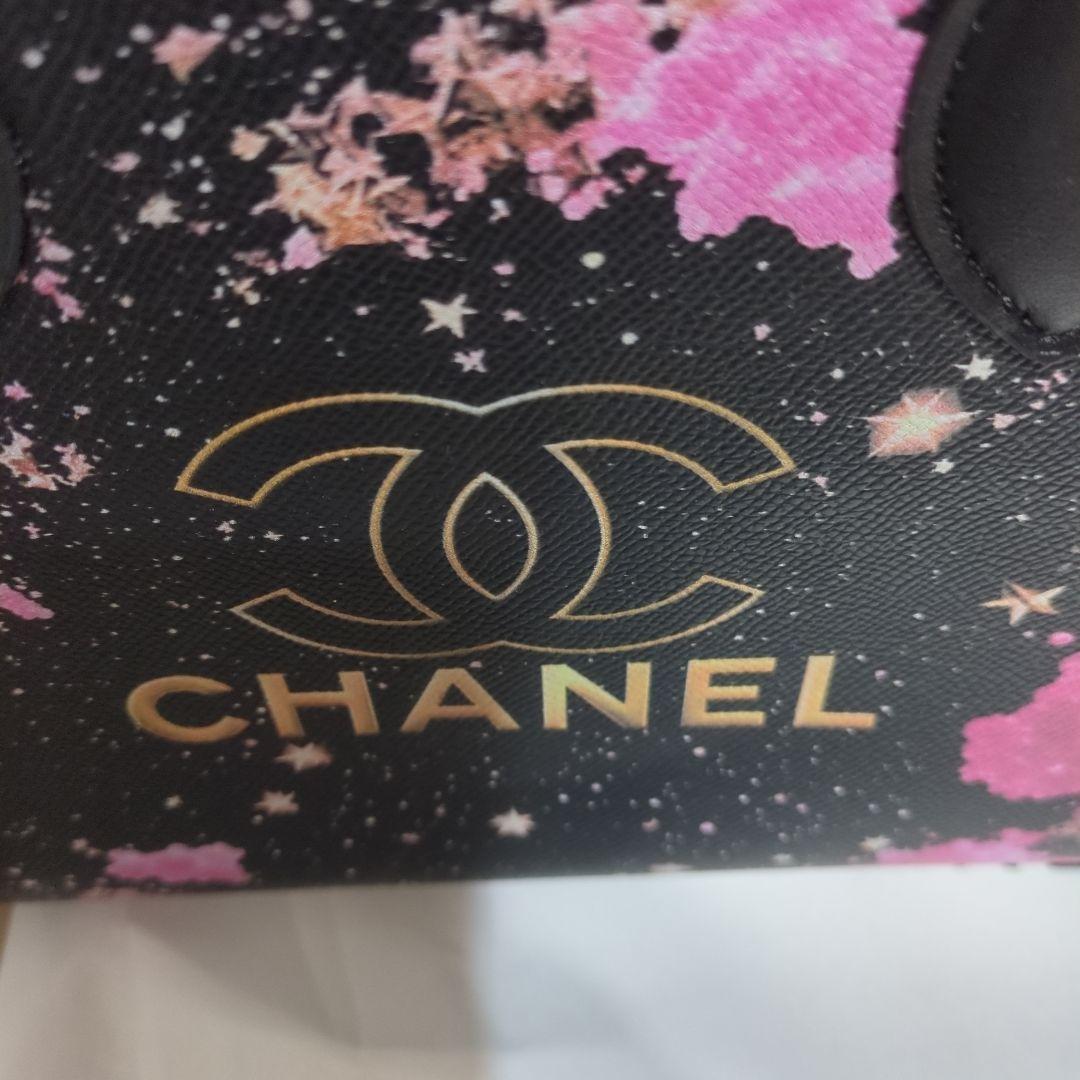 まぁりんページ CHANELノベルティ 花柄トートバッグ 黒/ピンク