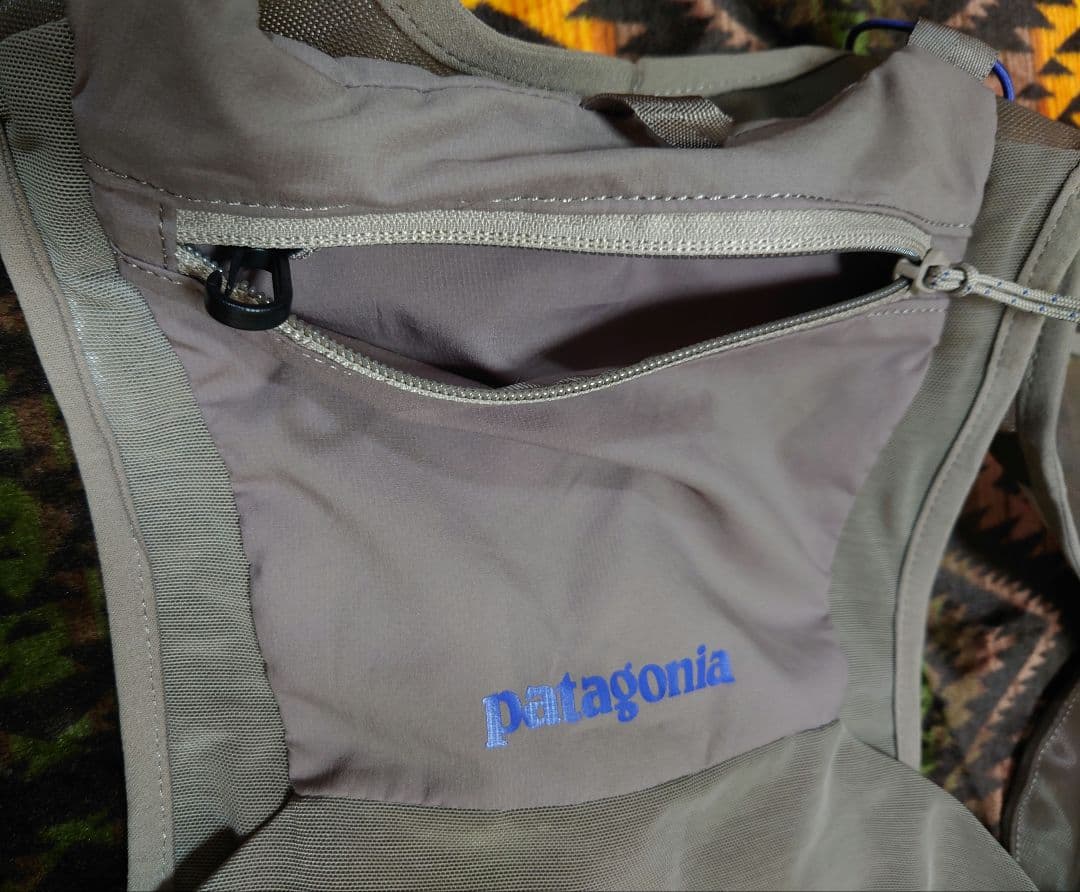 Patagonia スロープランナーベストSP25