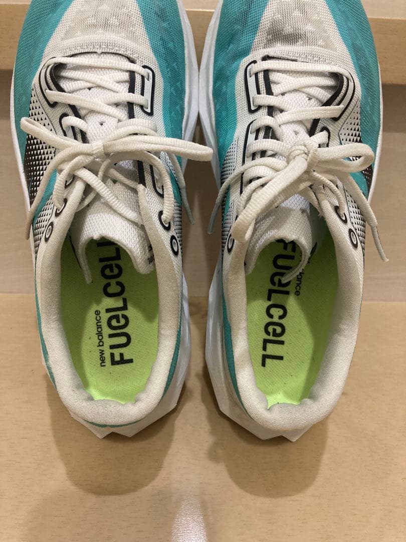 New Balance WFCNPCW FuelCell Pvlse v１